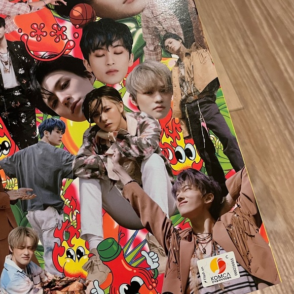 Colorful Hot Sauce Party Invitation Set - Picture 2 of 2